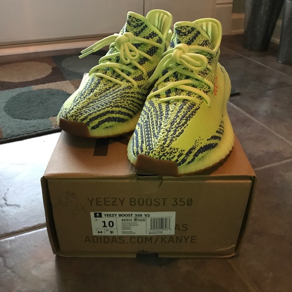 V2 Semi Frozen Yellow - Picture 3 of 6